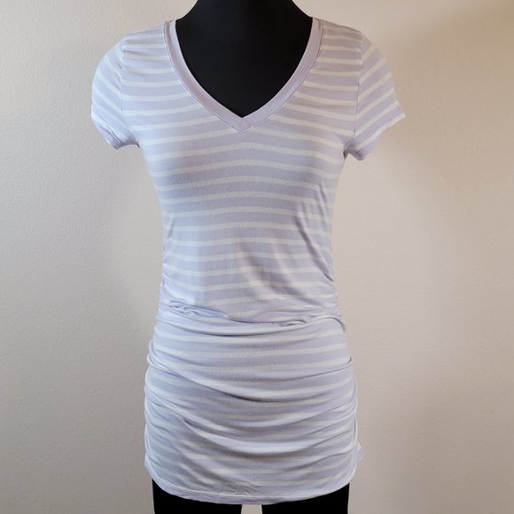 Liz Lange for Target Tops - 🤑Liz Lange Maternity TShirt Short Sleeve VNeck Lavender White Striped Womens XS